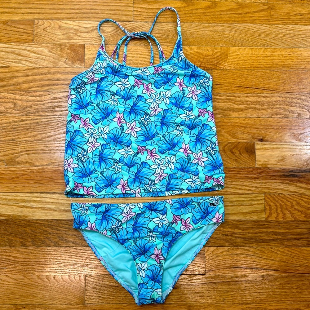NEW Vineyard Vines size 14 two piece bathing suit
